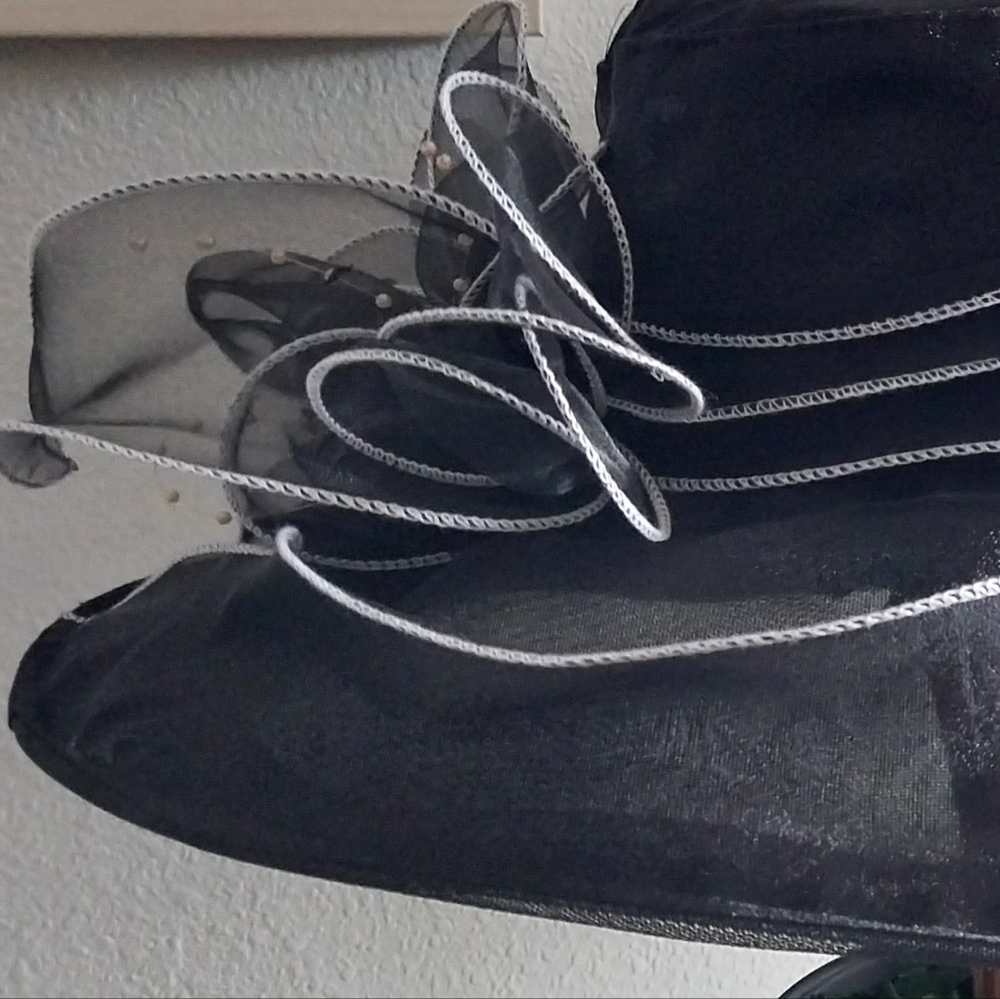 🖤 Sheer Black 🖤 Derby Day Hat - Picture 7 of 7